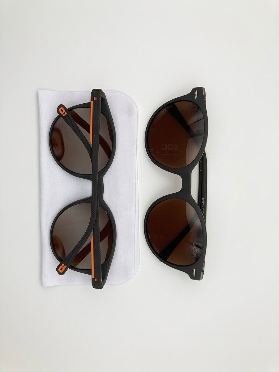Lentes de sol MILENIUS  Marron contornos ovalados + Estuche