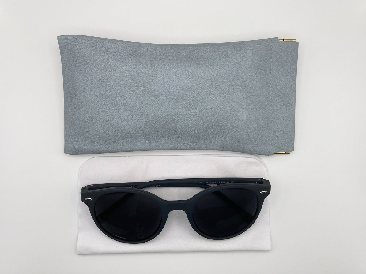 Lentes de sol MILENIUS  Azul contornos ovalados + Estuche