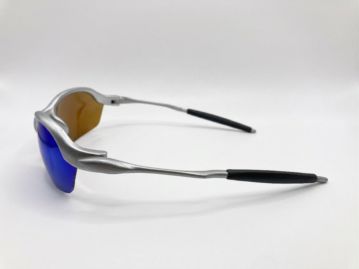 Lentes tornasolados Veranocci Gris con Estuche + Spray