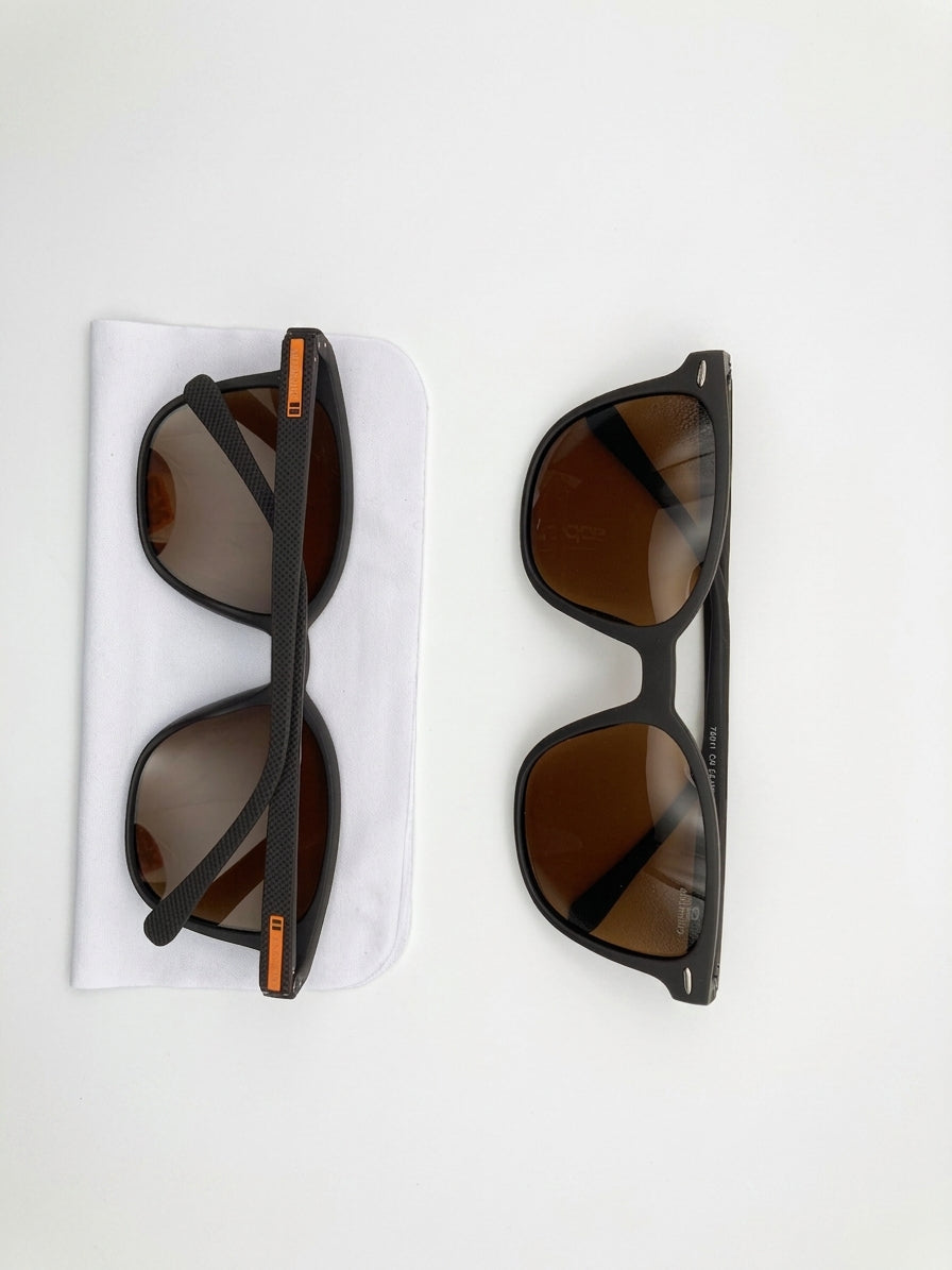 Lentes de sol MILENIUS  Marron esquinas estructuradas + Estuche