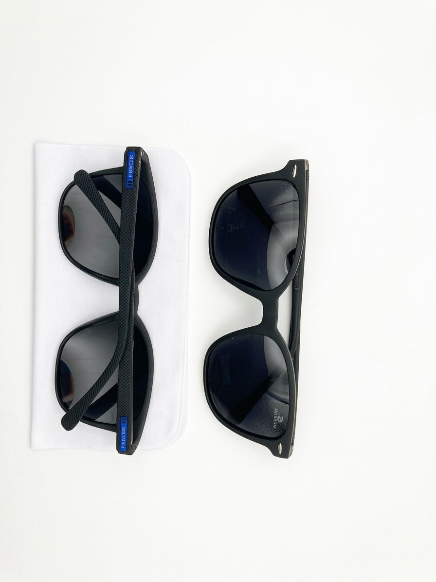 Lentes de sol MILENIUS Gris y Azul esquinas estructuradas + Estuche